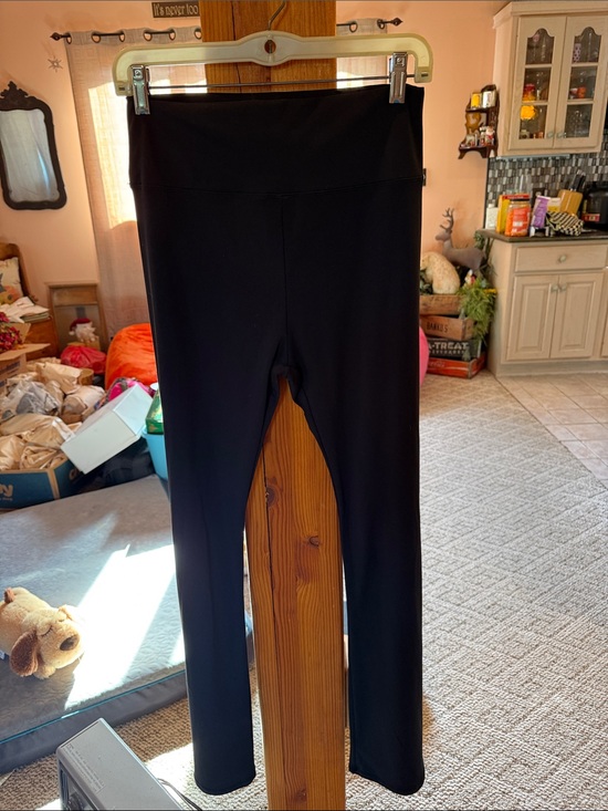 Pants - NWOT Women's Black High-Waist Boot Leg Leggings